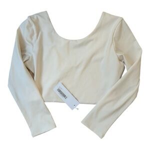 Hero’s Active Long Sleeve Crop Top